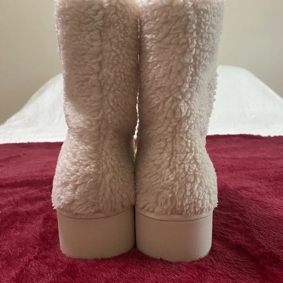 Madden Girl Cozy Cream Platform Boots - Picture 3 of 9